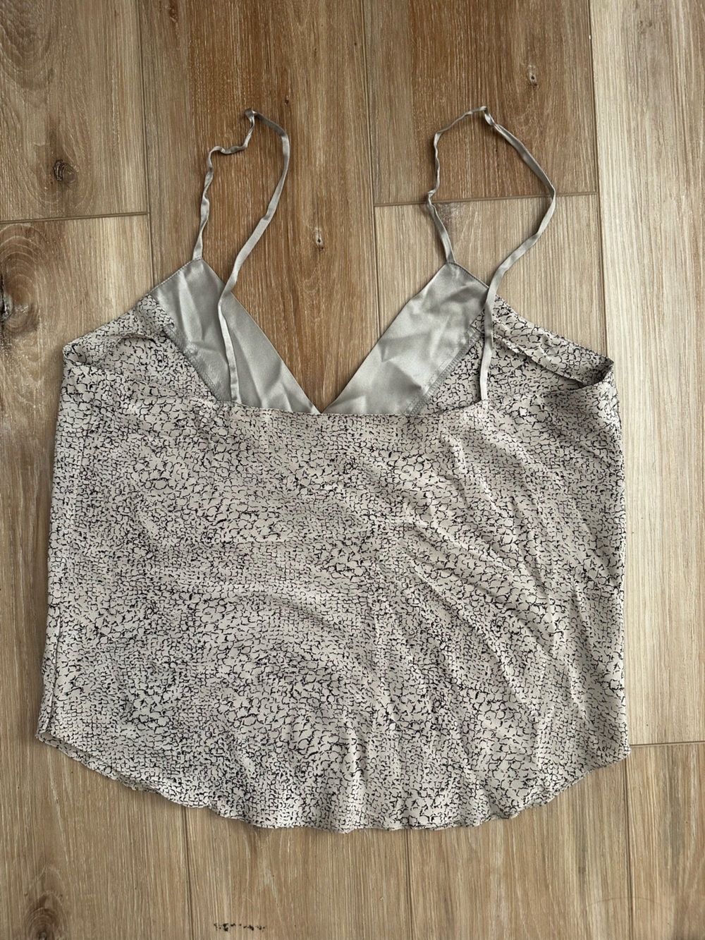 Andres Silk Cami L - Picture 2 of 7